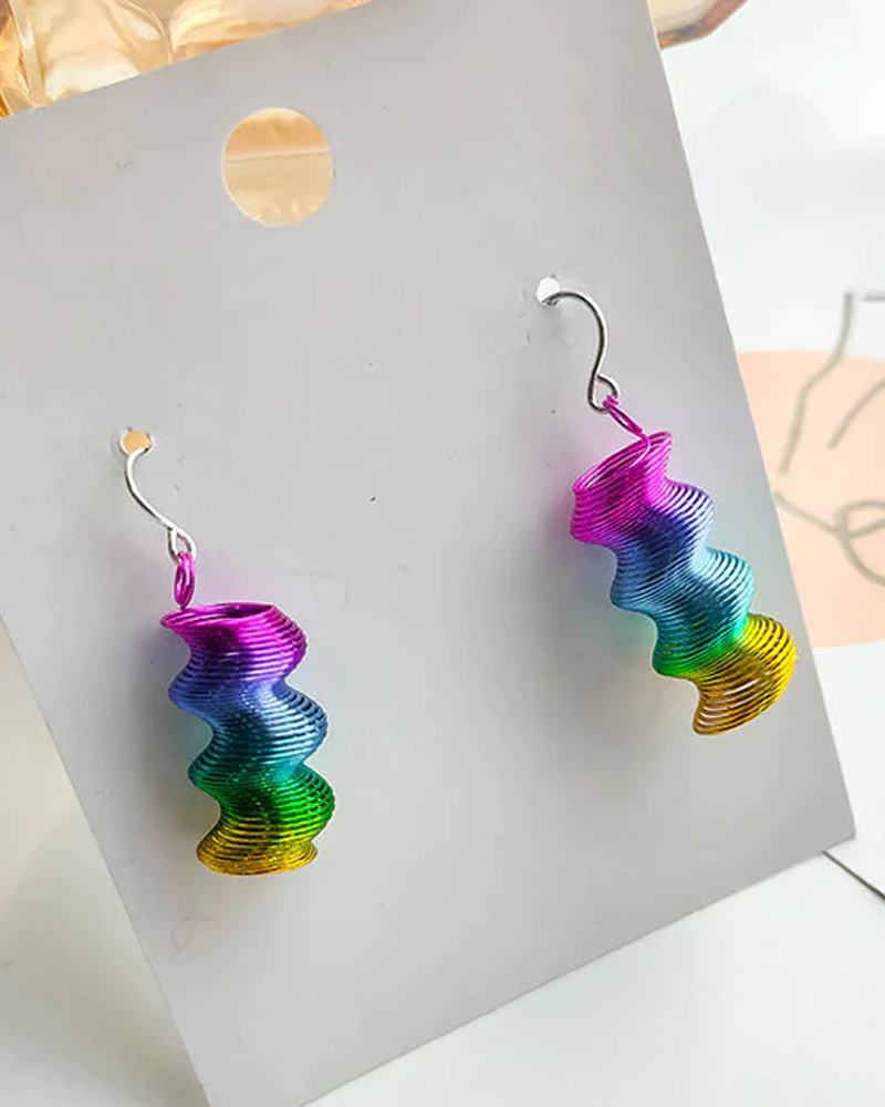 Pendientes elegantes degradados coloridos en espiral