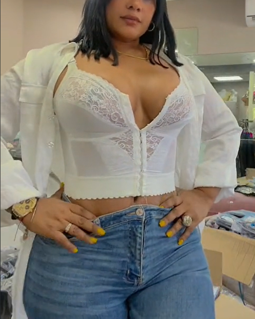 Chaleco de encaje sexy con sujetador