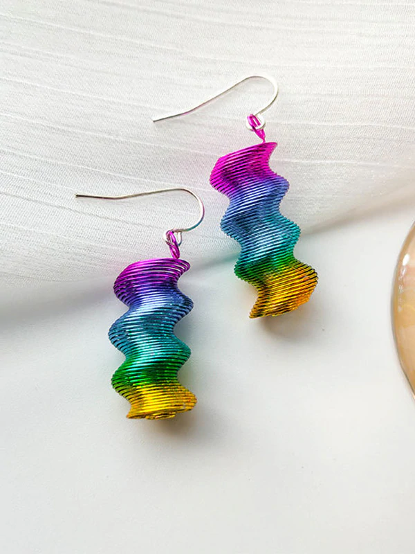 Pendientes elegantes degradados coloridos en espiral