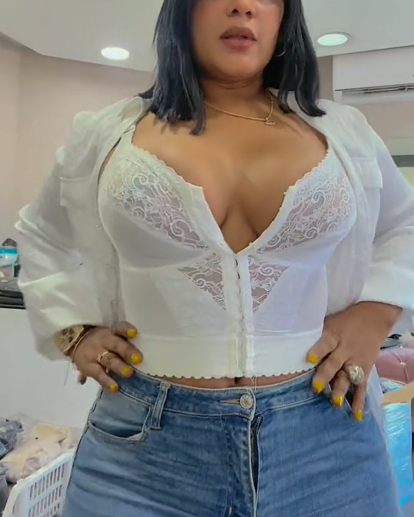 Chaleco de encaje sexy con sujetador