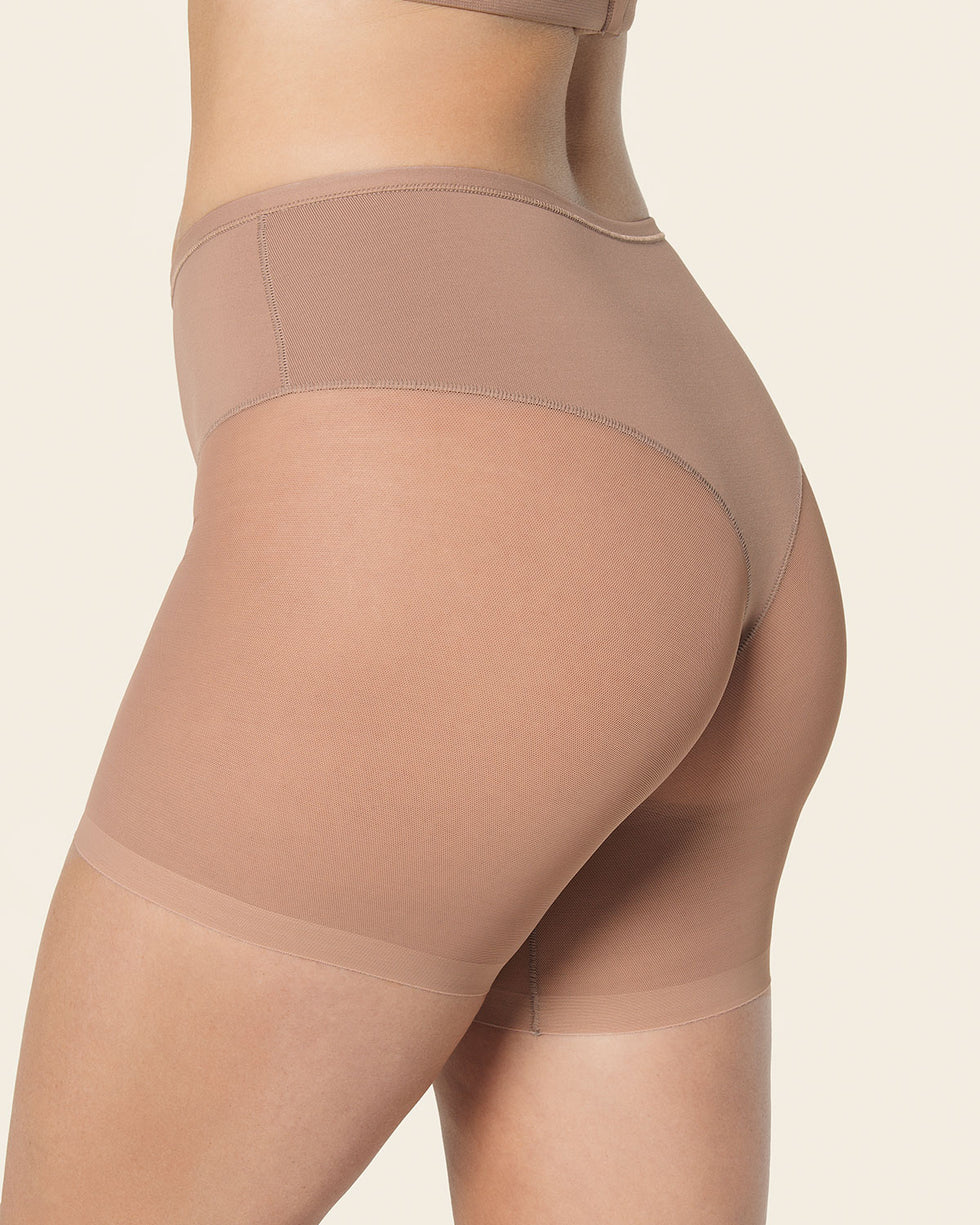 Short moldeador transparente verdaderamente indetectable