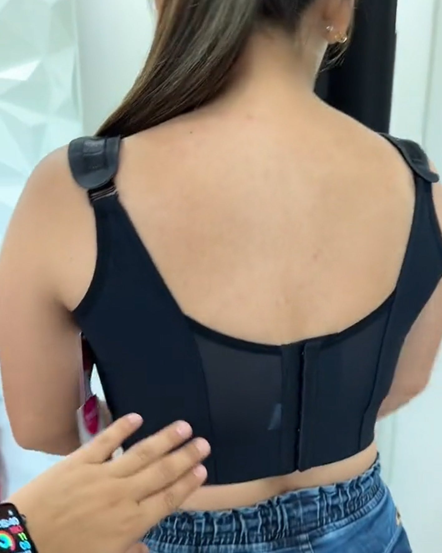 Sujetador moldeador mujer (pre-venta)