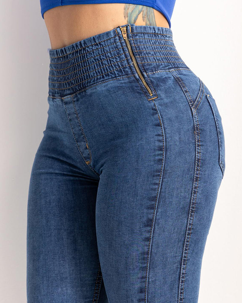 Jeans ajustados de cintura alta