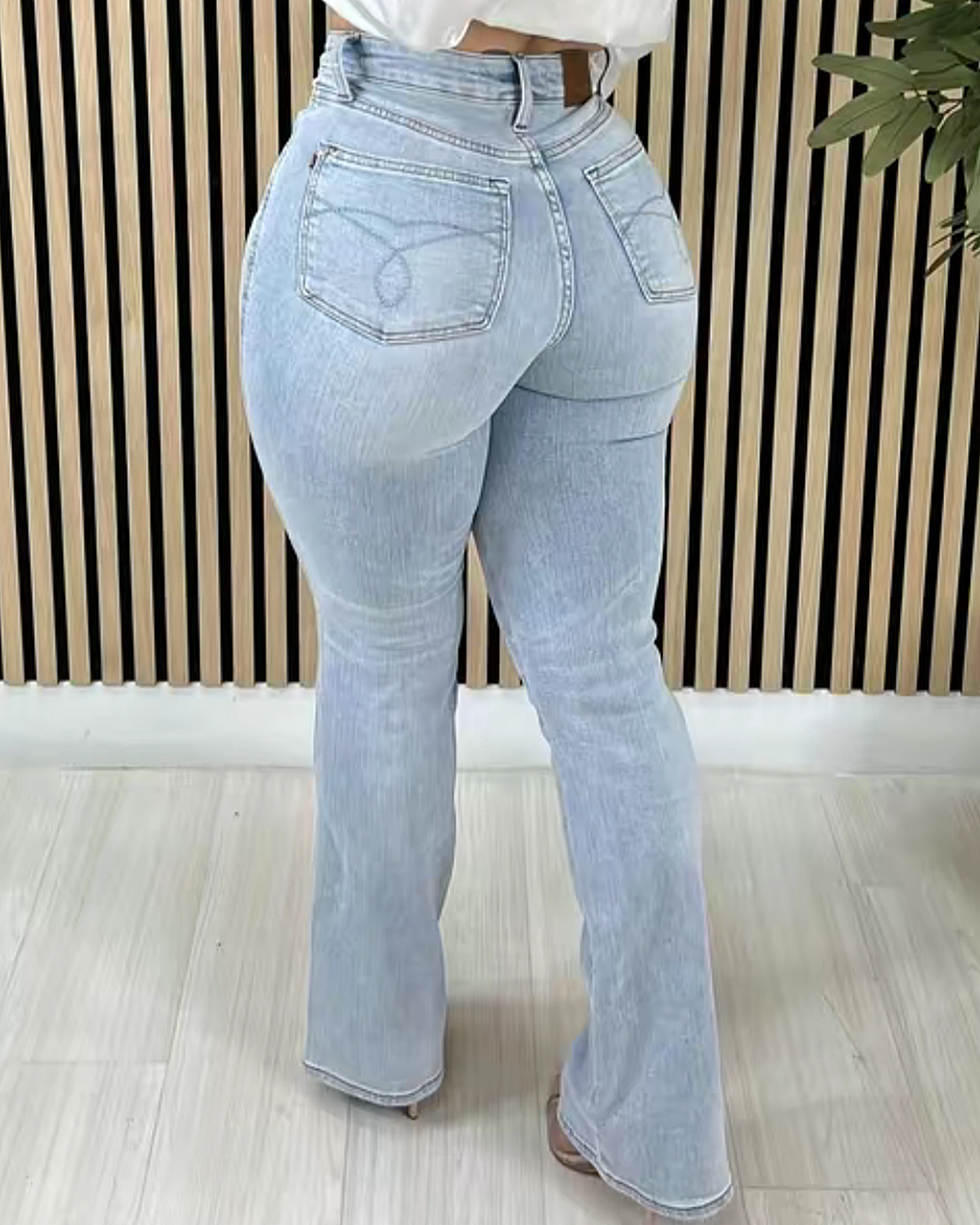 https://jomalls.oss-cn-hangzhou.aliyuncs.com/console/product/2509/04/eexr8y-ppfuaar-mf548bwe.png