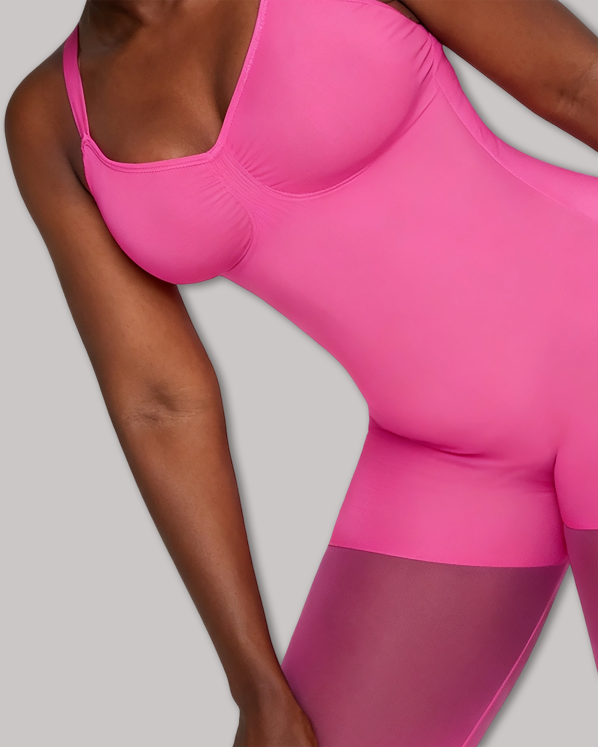 Body sin mangas con cobertura total del busto