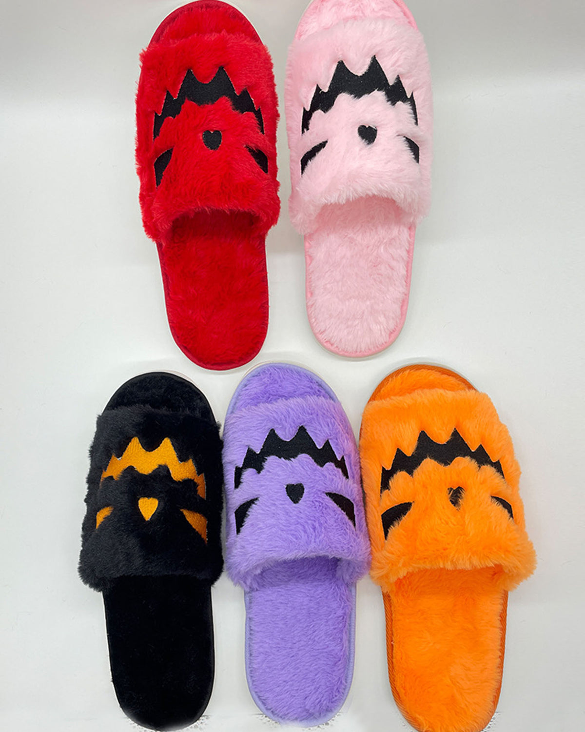 Pantuflas de calabaza con punta abierta de felpa