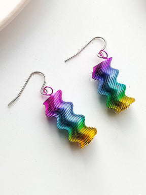 PENDIENTES CON ESTILO DEGRADADOS DE COLORES EN ESPIRAL